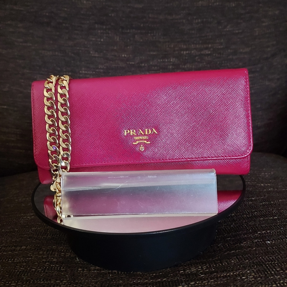 PRADA Large Saffiano Wallet &  Detachable Card Holder w/ Chain & Dustbag
